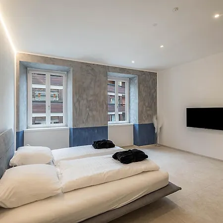 Apartment App 202 Palazzo Cavour *